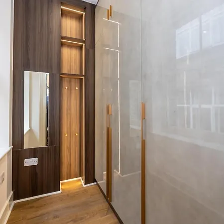 Premium 2-3 Bed Apartments In Chinatown Manchester! דירה מנצ'סטר