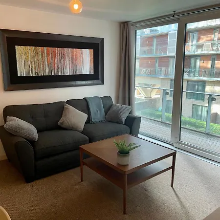 Apartment Stylish Base *