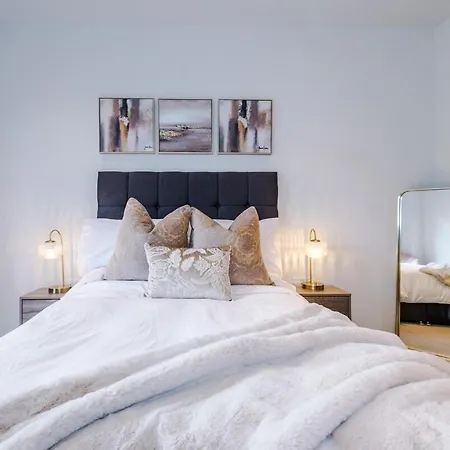Stylish Ancoats 2-bed 아파트