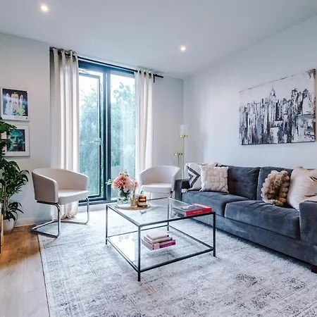 Stylish Ancoats 2-bed * 맨체스터