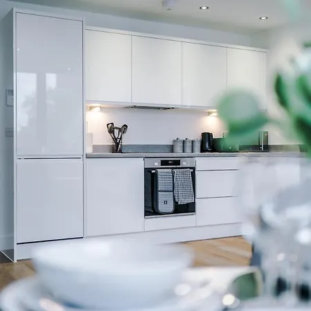 Apartment Stylish Haven: 2-bed