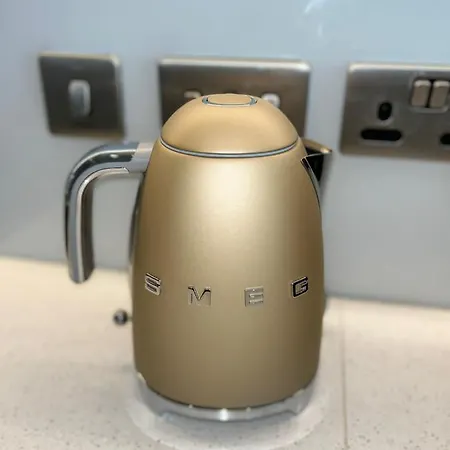 Luxury Centre Apartment