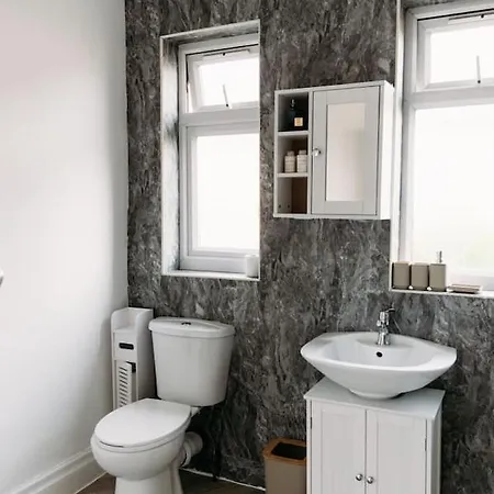 Holiday home Modern Central House! Manchester