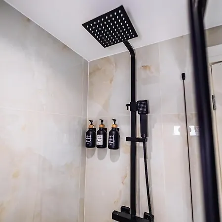 別荘 Luxurious 3 Bed Home, Free Parking *