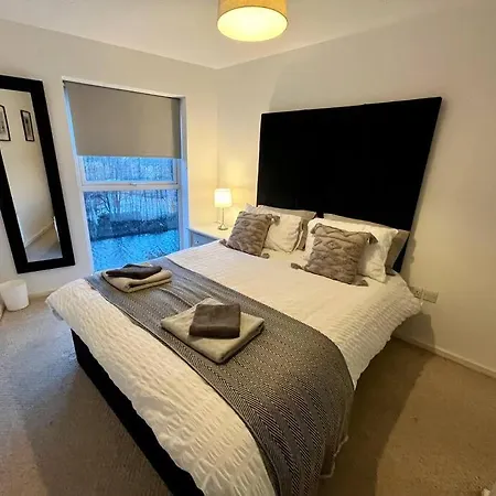 Apartment Etihad Fc 2br With Water View