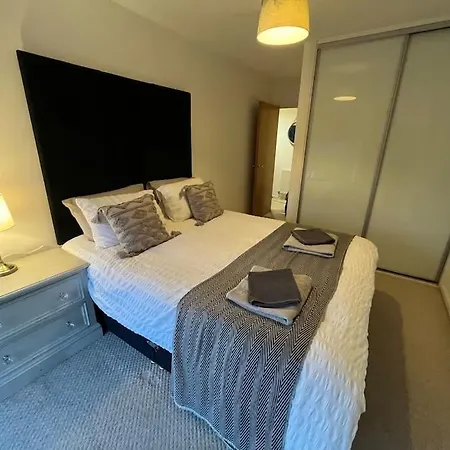 Etihad Fc 2br With Water View Μάντσεστερ