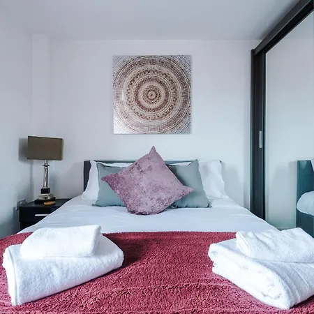 Apartment Stylish 2 Bed In Manchester
