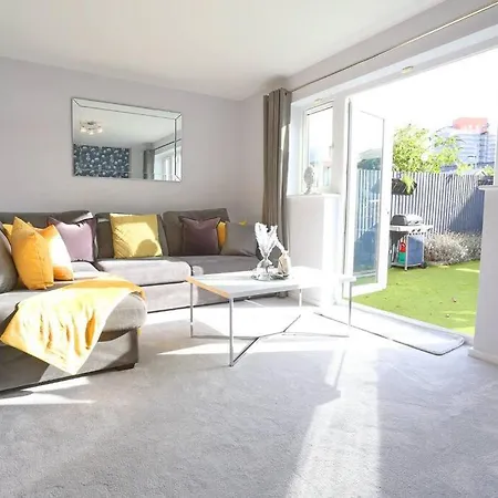 Ferienhaus Luxurious Townhouse In Manchester