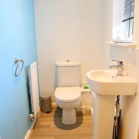 Vakantiehuis Luxurious Townhouse In *