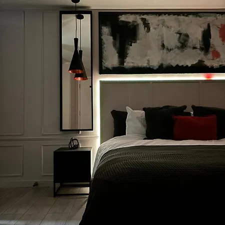 Apartment Riverside Wharf - Free Parking, Business, Couples & Families