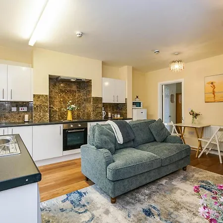 Eccles - 1 Bedroom Lejlighed Manchester