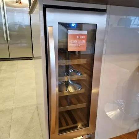 Amazing Flat In The Heart Of Centre! *