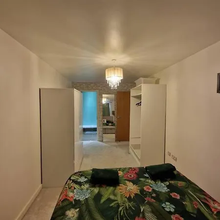 דירה Amazing Flat In The Heart Of Centre! מנצ'סטר