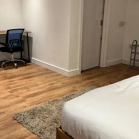 Appartement Spacious 1-bed In Stretford