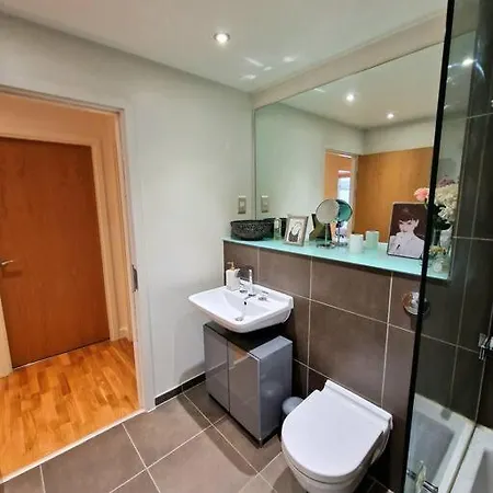 Amazing Flat In The Heart Of Centre! Манчестер
