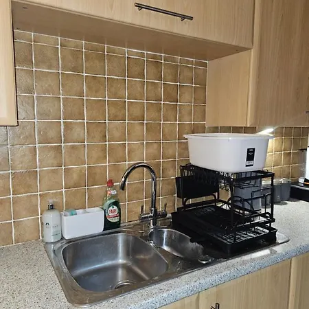 Apartment Waterfront, Ethihad Stadium