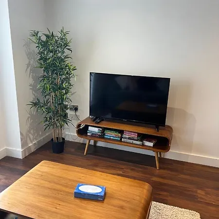 Apartment Stunning Centre Apartment! Ideal For Small Groups Manchester