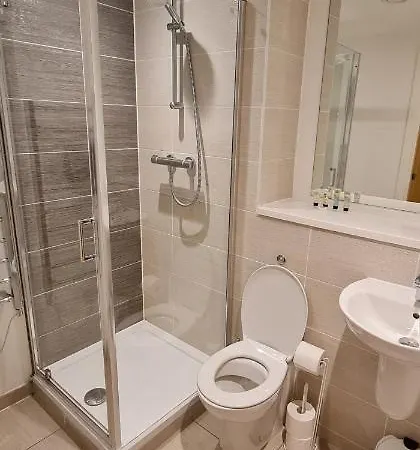 2 Bed Manchaster With Private Entrance * Μάντσεστερ