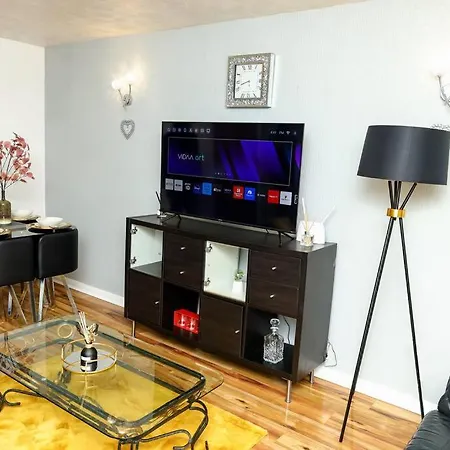 Charming 2-bedroom In 公寓