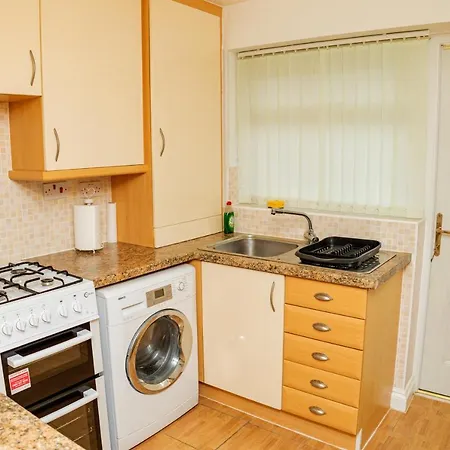 Charming 2-bedroom In 公寓