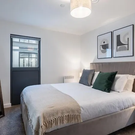 Apartment Kula *