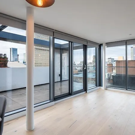 Kula Apartment