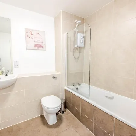 Apartment Modern & Central 1kb Apt Salford Quays