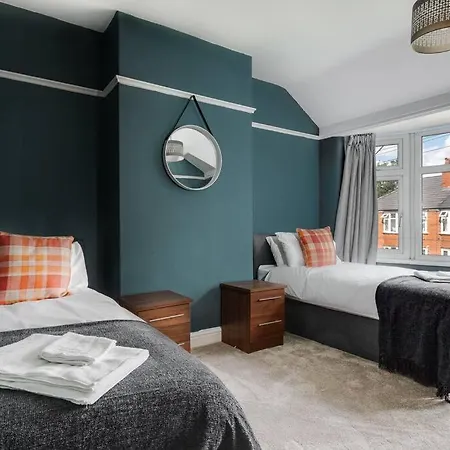 Charming 3bd Didsbury House Apartmán