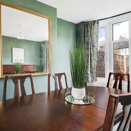 Charming 3bd Didsbury House Daire *