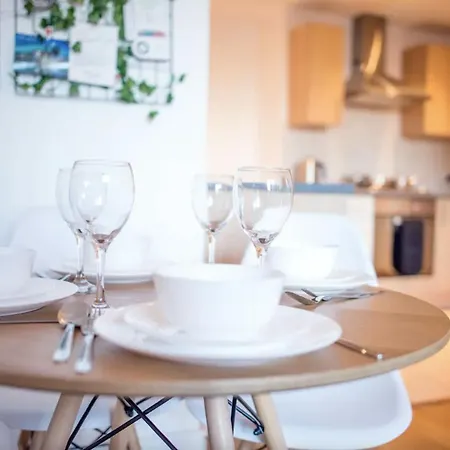 2bed Homely Hideout In City Centre Manchester
