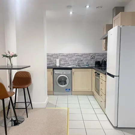 2-bed In Greater מנצ'סטר