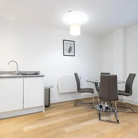 Guestready - A Sweet Retreat In * Manchester