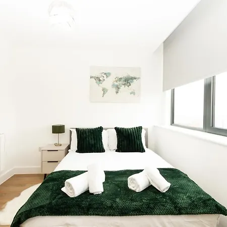 Apartment Stylish Overlooking Old Trafford Manchester