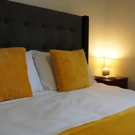 Cromwell House Holiday home