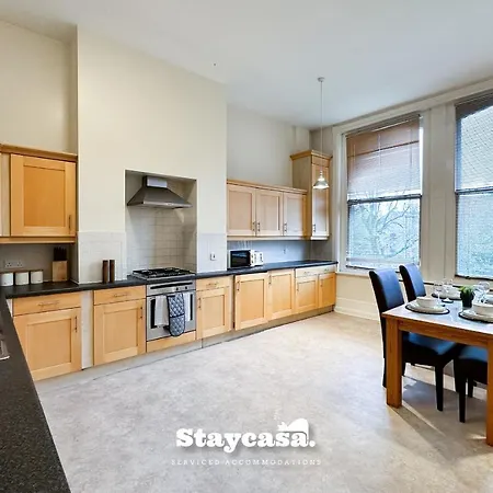 Carlton Co-living - Private Self-cater