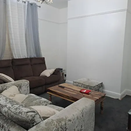 Best Lodge Apartment Manchester