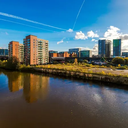 Apartment Hilltop Serviced - Salford Quays *
