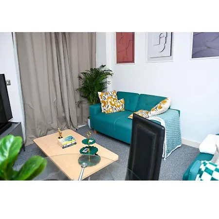 Homestay In A Flat *