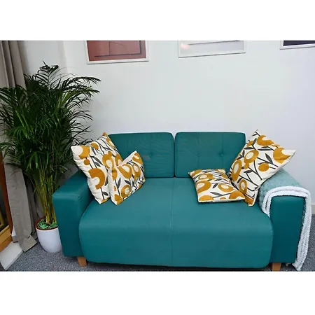 In A Flat Homestay Manchester