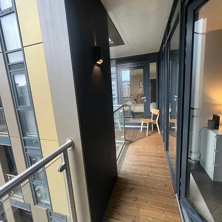 Modern 2 Bedroom アパート *