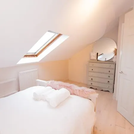 Lägenhet Beautiful West Didsbury 4br *