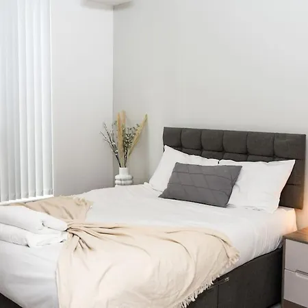 Onpoint - Spacious 2 Bedroom Apt, City Centre * Manchester