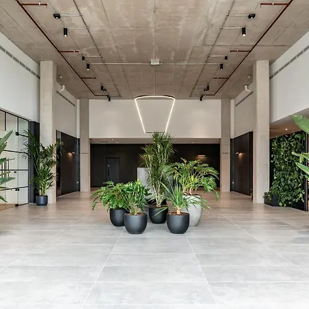 Trafford Modern 1 Bed With Cinema *