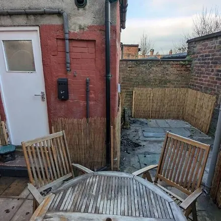 Warm & Calming 3bd Holiday - Salford Ferienhaus *