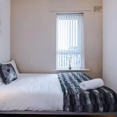 Holiday home Spacious 4-bed House