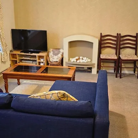 2bedroom Away From Holiday home *