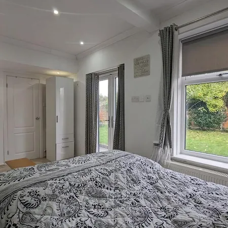 Cozy Barnhill Annex Ξενοδοχείο 3*