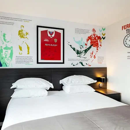 Football, Old Trafford, A Tribute Portfolio Otel 4*