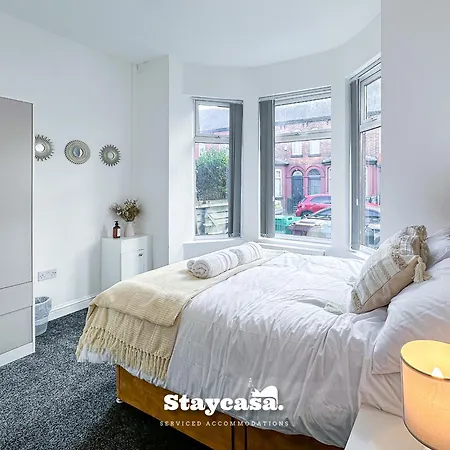 Ashfield Co-Living - Private Room Self-Cater Manchester