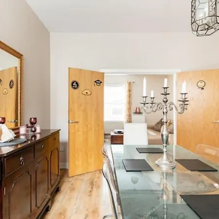 Duchy House, Private Rooms In Salford By Kammili Properties Tatil Evi Manchester